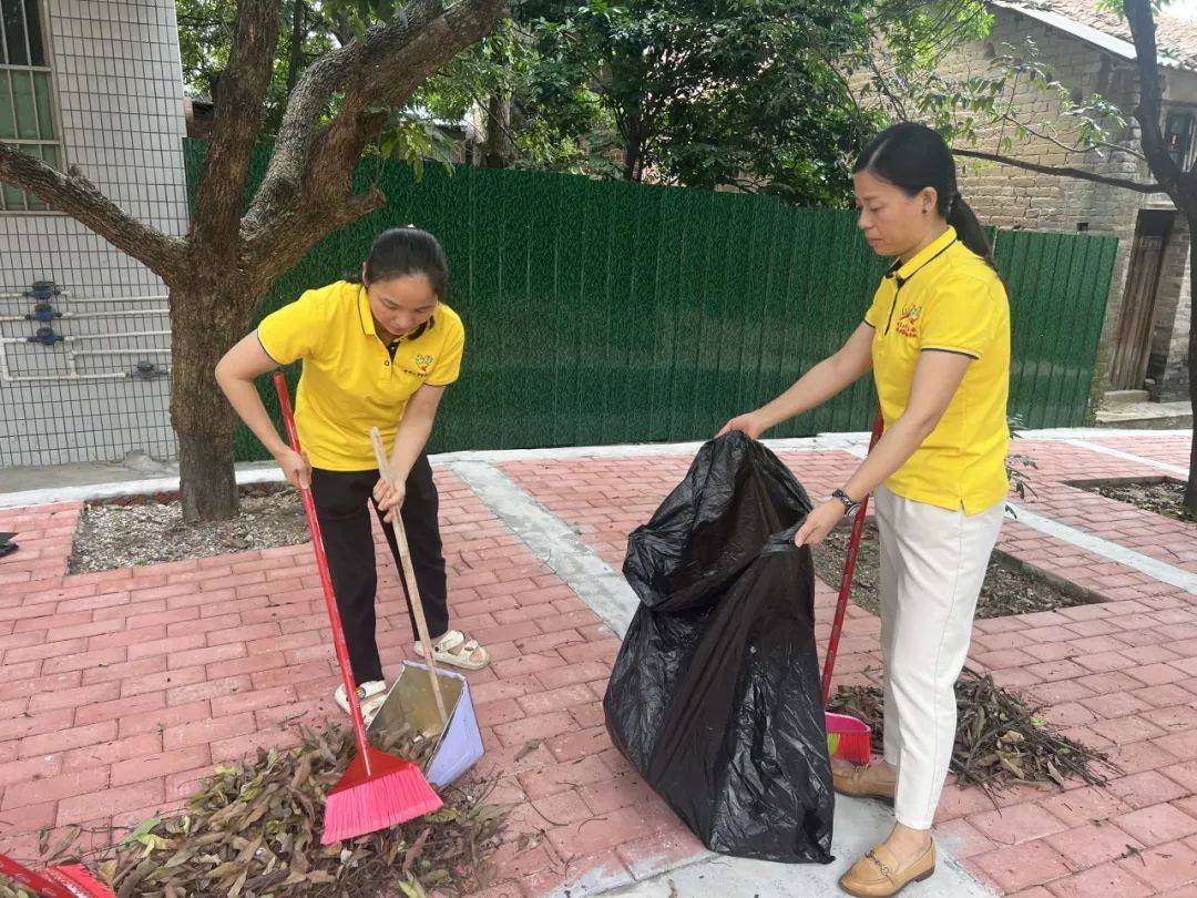 九游娱乐官网：九游娱乐app：“百千万工程”之环保助力——香市小学家长志愿服务队协助陈家埔村四小园环境整治和护理活动(图3)